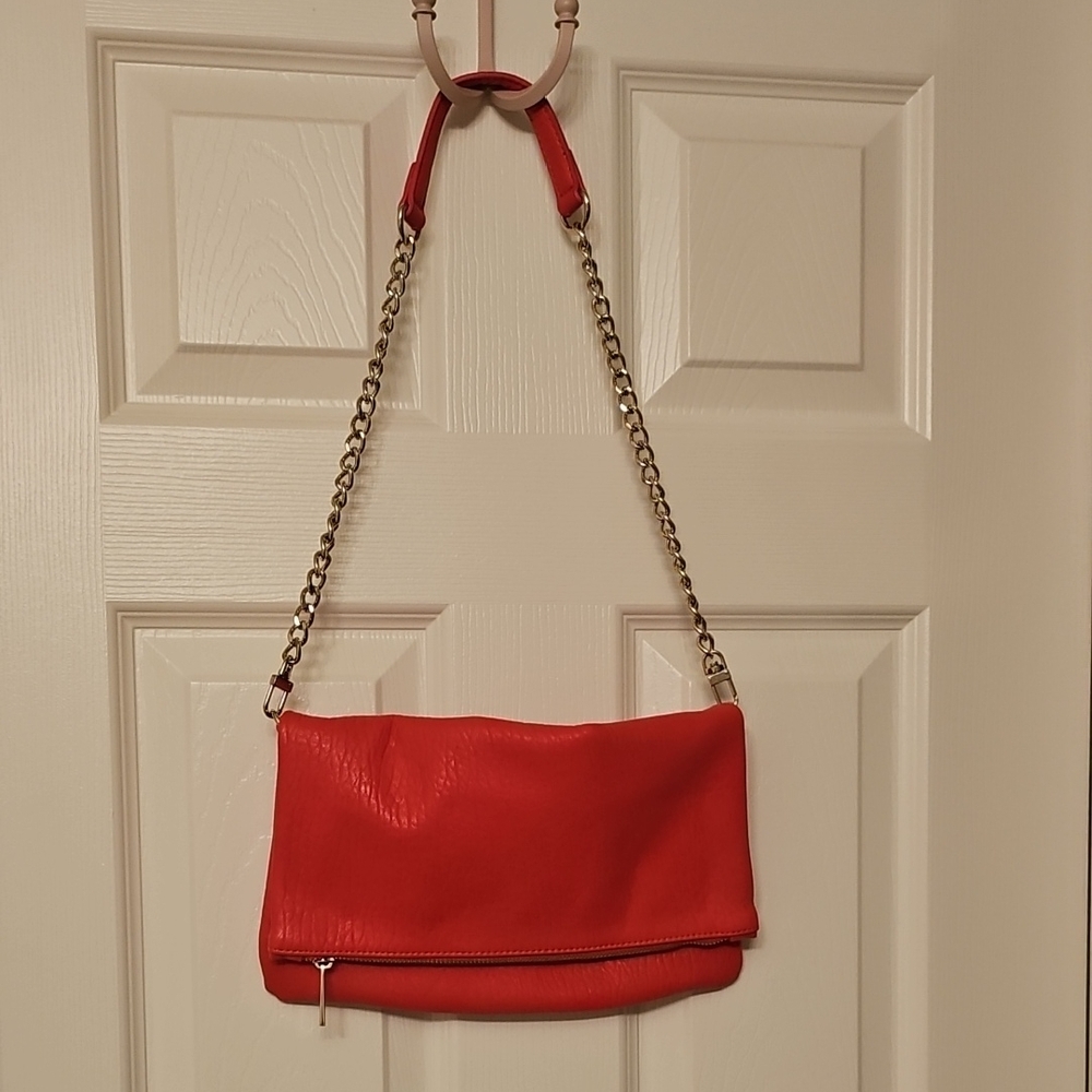 Express Red Leather Shoulder Bag with Chain Strap